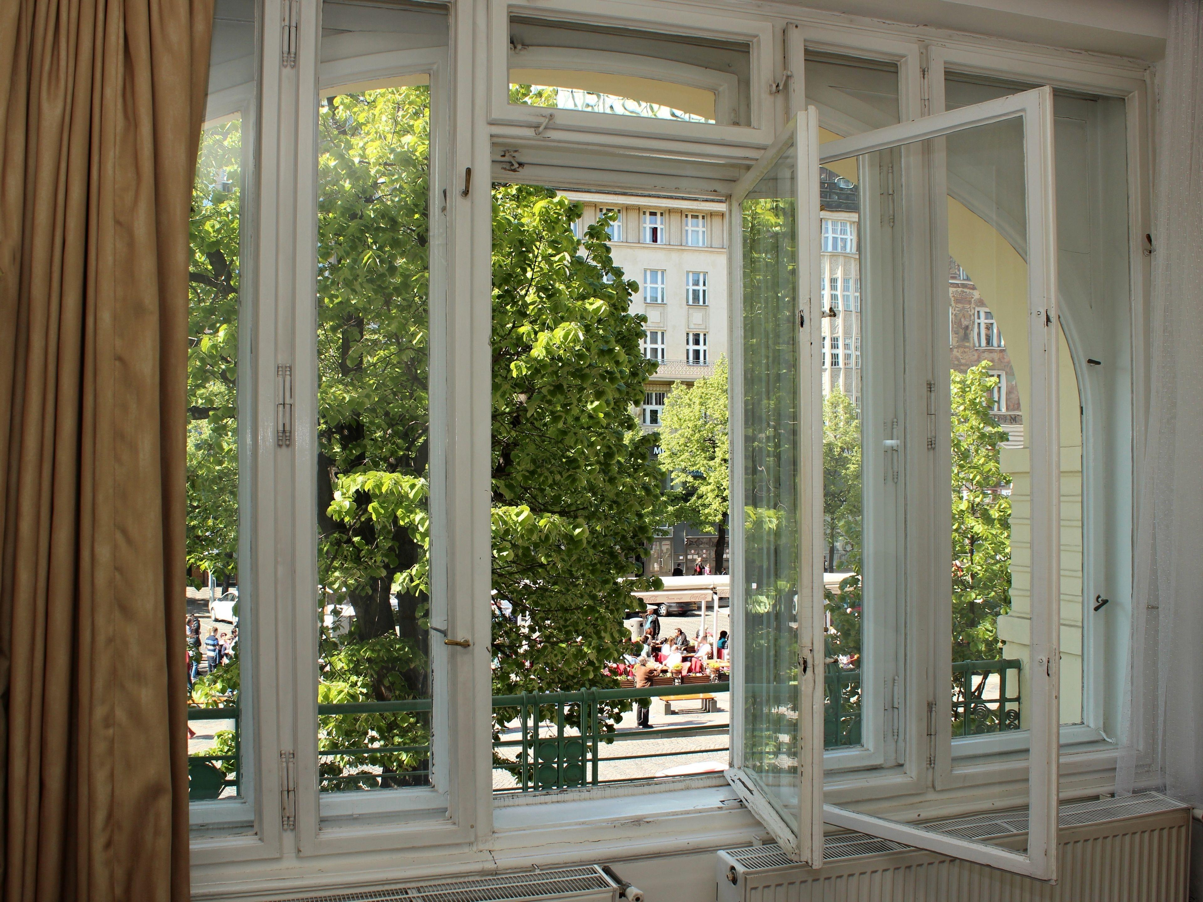 Meran - Prague, Prague